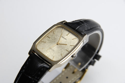 【 N MINT 】 Vintage Seiko Dolce 8N41-507A Gold Dial Quartz Men's Watch from JAPAN